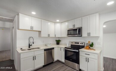 2642 E Willetta St, Phoenix, AZ 85008 - photo 4