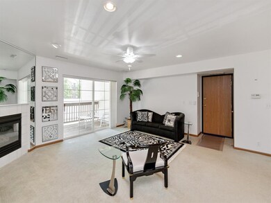 4533 1st Ave SW unit 6, Cedar Rapids, IA 52405 - photo 5