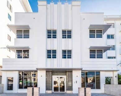 335 Ocean Dr unit 215, Miami Beach, FL 33139 - photo 6