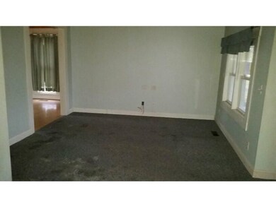 323 Maple St, Tipton, IN 46072 - photo 3