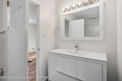 18-Bath 2