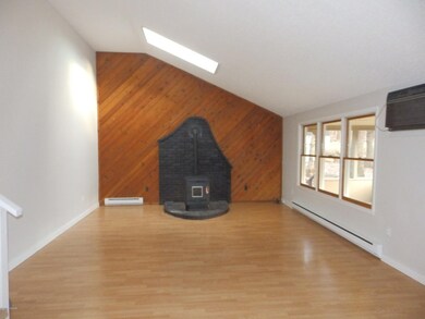 116 Mink Ct, Dingmans Ferry, PA 18328 - photo 5