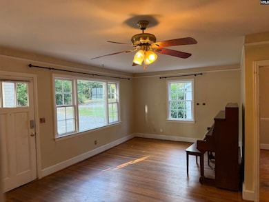 904 Cedar Terrace, Columbia, SC 29209 - photo 4