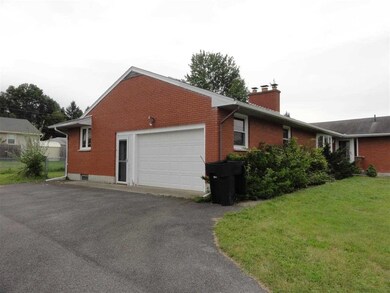 20 Crestwood Ave, Troy, NY 12180 - photo 5