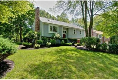 40 Pershing Ave, Framingham, MA 01702 - photo 2