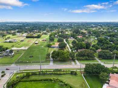 1901 SW 112th Ave, Davie, FL 33325 - photo 5