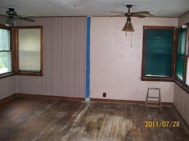 1308 Greenway St, La Porte, IN 46350 - photo 7