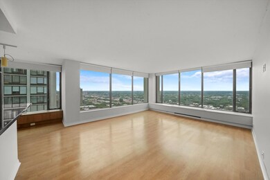 5455 N Sheridan Rd unit 2712, Chicago, IL 60640 - photo 4