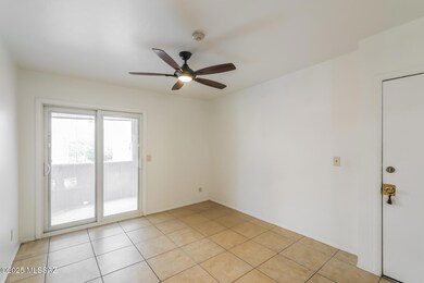 1810 E Blacklidge Dr unit 417, Tucson, AZ 85719 - photo 2