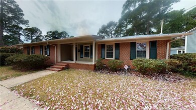 410 Wayberry Dr, Fayetteville, NC 28303 - photo 3