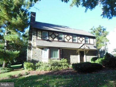 1107 Clover Hill Rd, Wynnewood, PA 19096 - photo 2