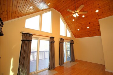 Gorgeous Cathedral Wood Ceilings in 20x11 1st Floo