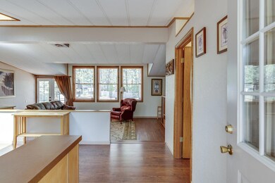 5-web-or-mls-19726 Carm Ln, Bend, OR-5