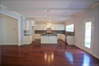 Eat in Kitchen