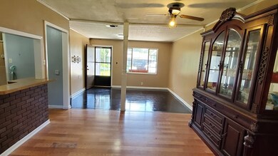 13363 Granada St, Houston, TX 77015 - photo 4