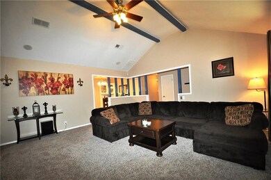 1909 Briar Hill St, Moore, OK 73160 - photo 7