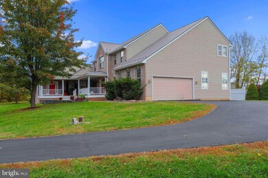 1094 Whitings Neck Rd, Martinsburg, WV 25404 - photo 3