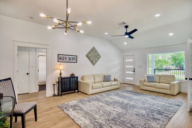 3547 Charleston St, Houston, TX 77021 - photo 5