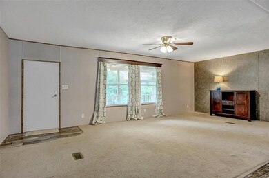 102 Mockingbird St, Ector, TX 75439 - photo 3