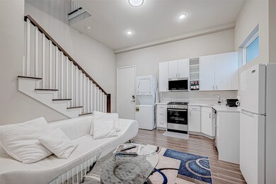 5722 Cullen Blvd unit A, Houston, TX 77021 - photo 6