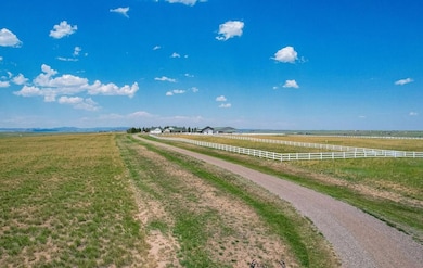 1526 Fox Chase Rd, Cheyenne, WY 82009 - photo 3