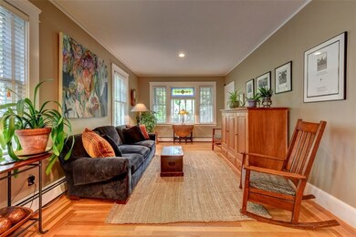 127 10th St, Providence, RI 02906 - photo 7