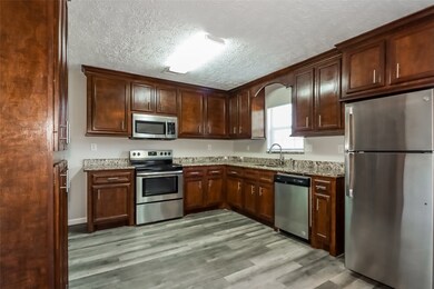 8219 Moon Beam St, Houston, TX 77088 - photo 6