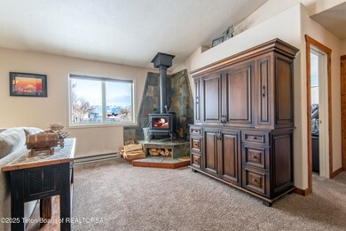5 living room from foyer