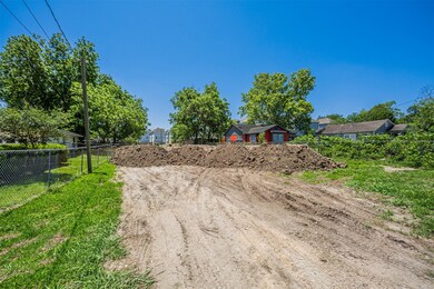 717 Service St, Houston, TX 77009 - photo 5