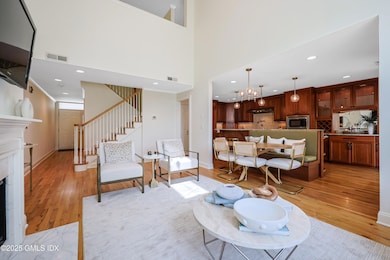 51 Forest Ave unit 98, Old Greenwich, CT 06870 - photo 3