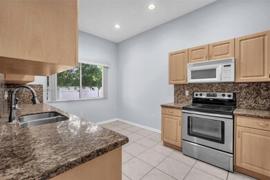 3167 SW 140th Ave, Miramar, FL 33027 - photo 2