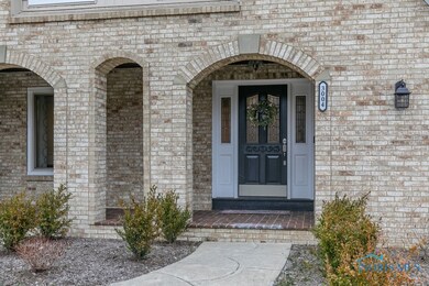 3004 Avatar Ct, Ottawa Hills, OH 43615 - photo 5