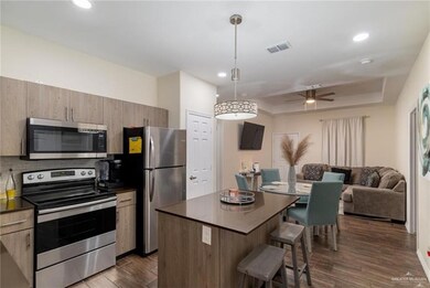 2218 N Hester St unit 3, Edinburg, TX 78541 - photo 4