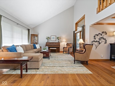 10922 Running Tide Ct, Indianapolis, IN 46236 - photo 5