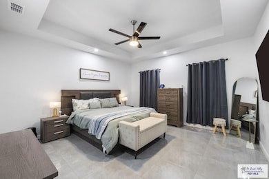 9175 Lake Charles Blvd, Los Fresnos, TX 78566 - photo 2