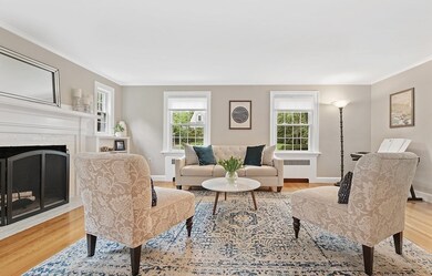 90 Laurel Dr, Needham, MA 02492 - photo 4