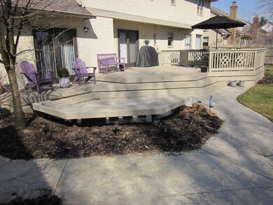 05 MAPLE PATIO DECK