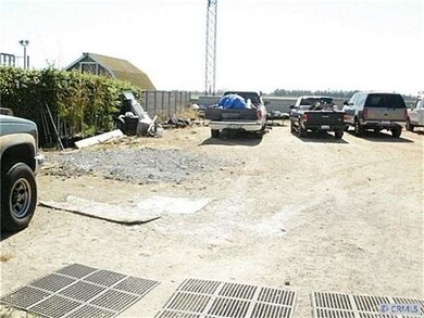 Flat usable lot...
