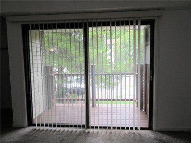 1554 Creekside Rd unit 2, Whitehall, PA 18052 - photo 4