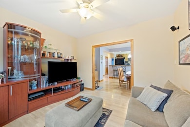 61-85 Grove St, Flushing, NY 11385 - photo 6