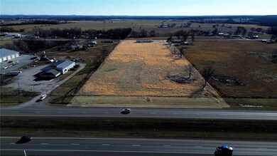 Boundary is estimated only - not true lines - it does NOT include the back (notched area south is NOT included). There is a survey available.