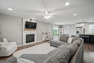 Open Concept Main Level