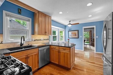 12606 W 69th St, Shawnee, KS 66216 - photo 7