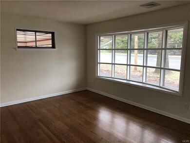 7946 Spring Creek Rd, Alburtis, PA 18011 - photo 5