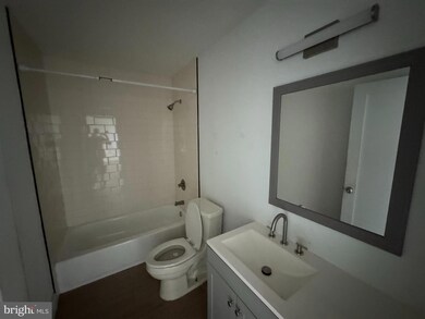 322 Vine St unit 3A, Camden, NJ 08102 - photo 4