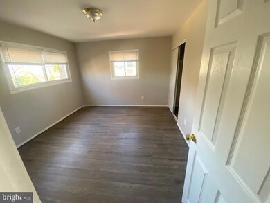 6704 Vermont Ct, Hyattsville, MD 20785 - photo 6