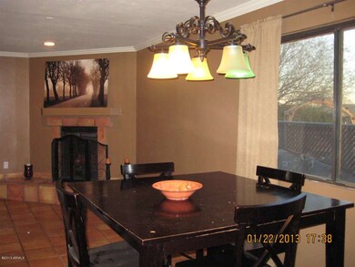 Dining area/kitchen