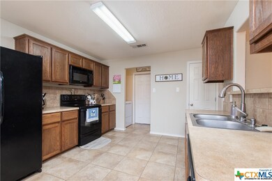 401 Chrislyn St, Troy, TX 76579 - photo 4