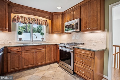 3818 N Ridgeview Rd, Arlington, VA 22207 - photo 7