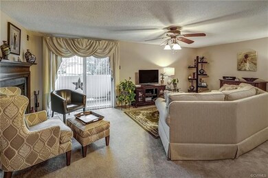 Spacious and Warm!  Ceiling Fan with light, Plenty